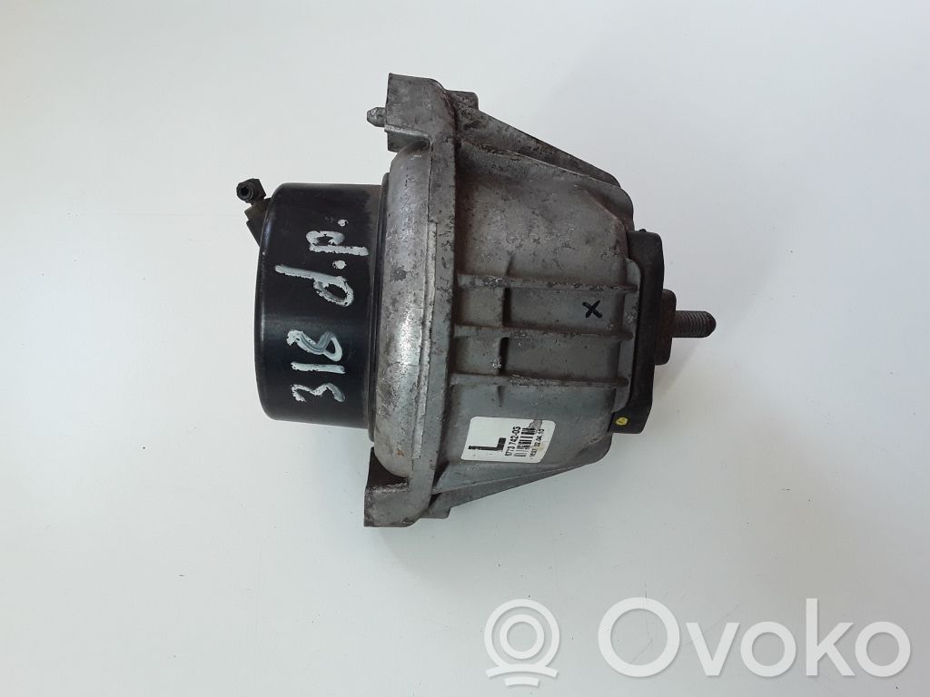 BMW 3 E90 E91 Variklio pagalvė 