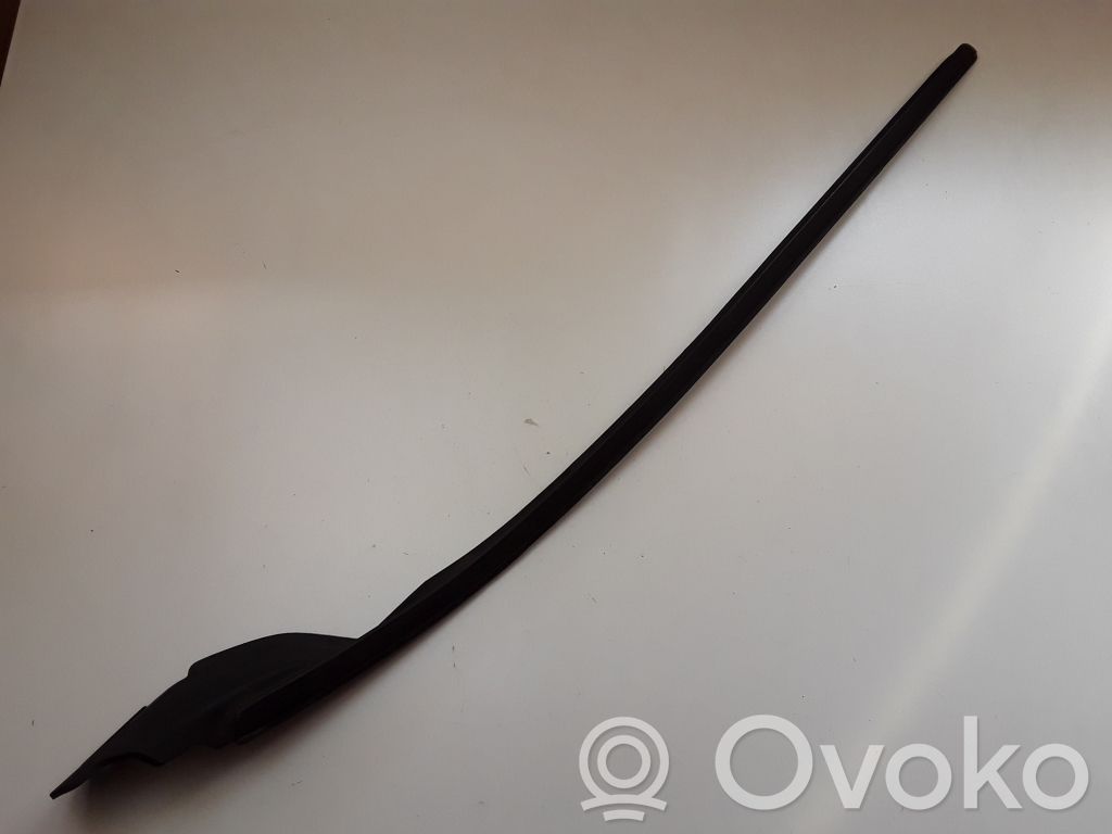 Volvo V40 Tuulilasin lista 