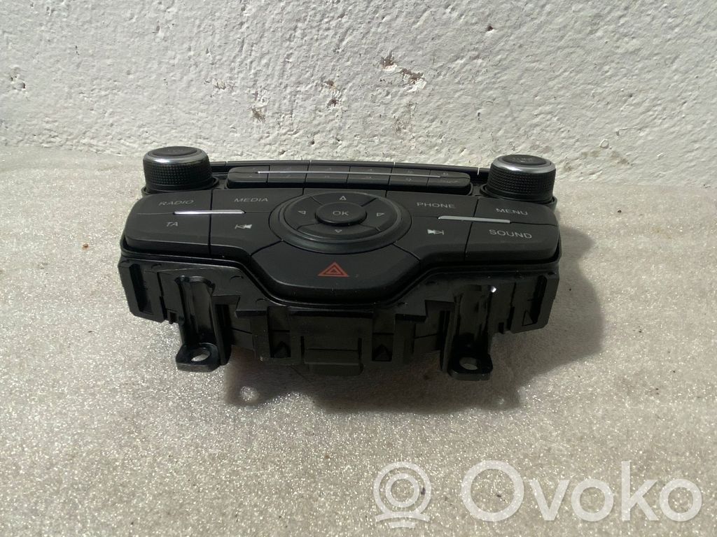 Ford Focus Unitate principală radio/CD/DVD/GPS 