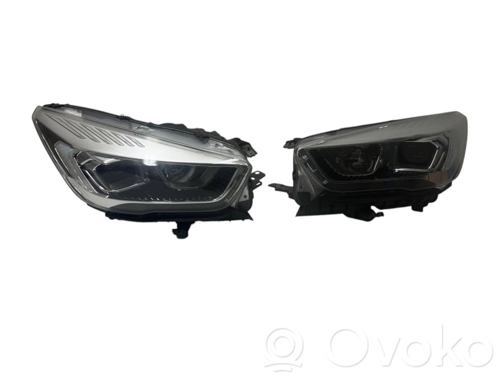 Ford Kuga II Headlights/headlamps set 