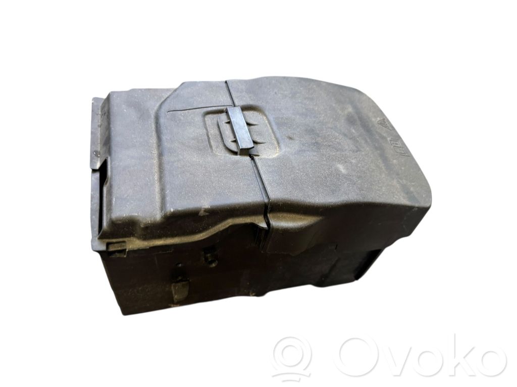 Akumuliatoriaus dėžė   AM5110723AF,DV6110A659AA