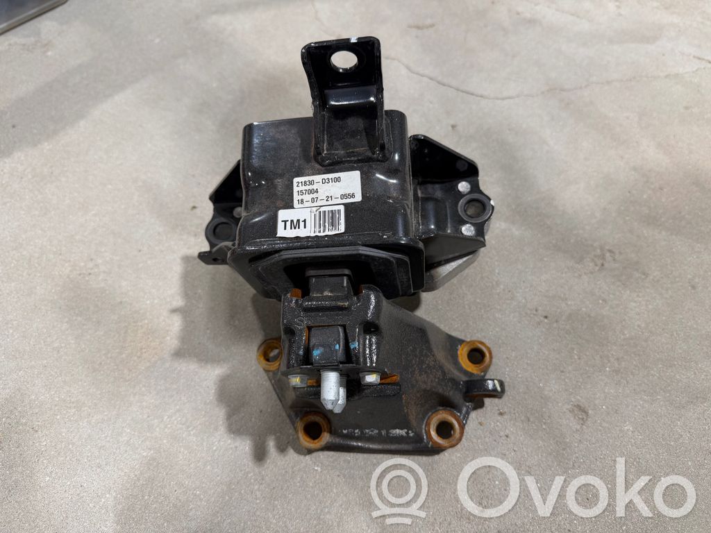 Hyundai Tucson TL Engine mount vacuum valve 