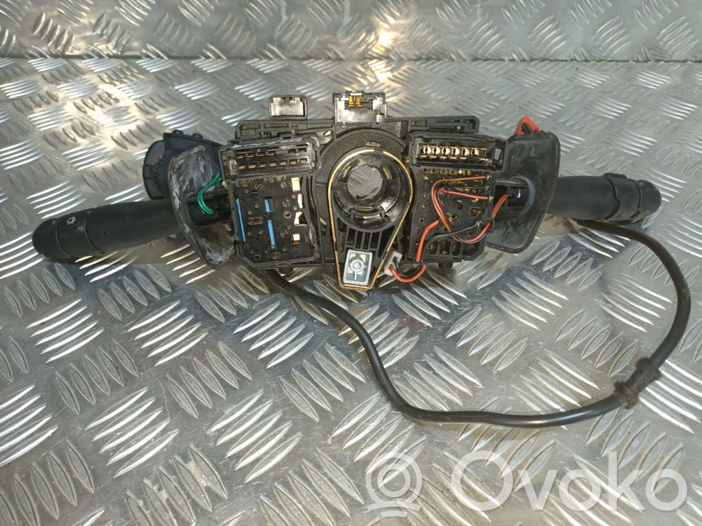 Renault Megane I Pyyhkimen/suuntavilkun vipukytkin 