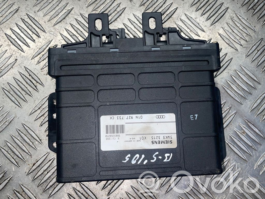 Volkswagen PASSAT B5 Sterownik / Moduł skrzyni biegów 
