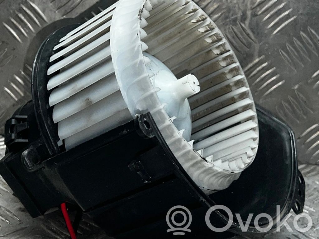 Opel Astra H Ventola riscaldamento/ventilatore abitacolo 
