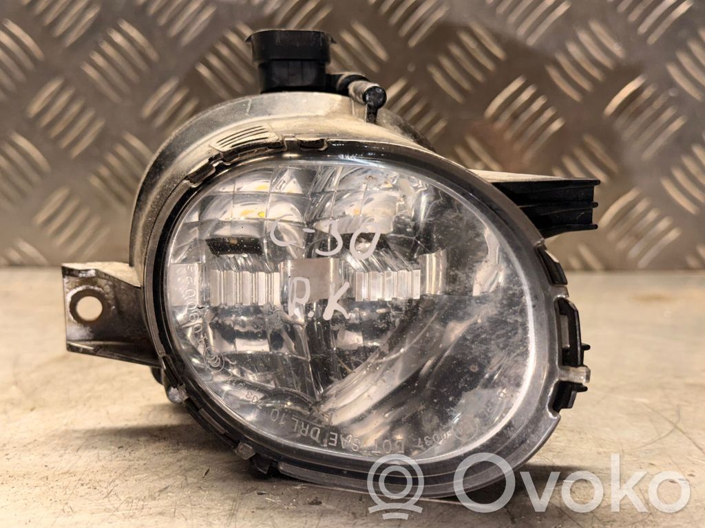 Volvo C30 Etusumuvalo 