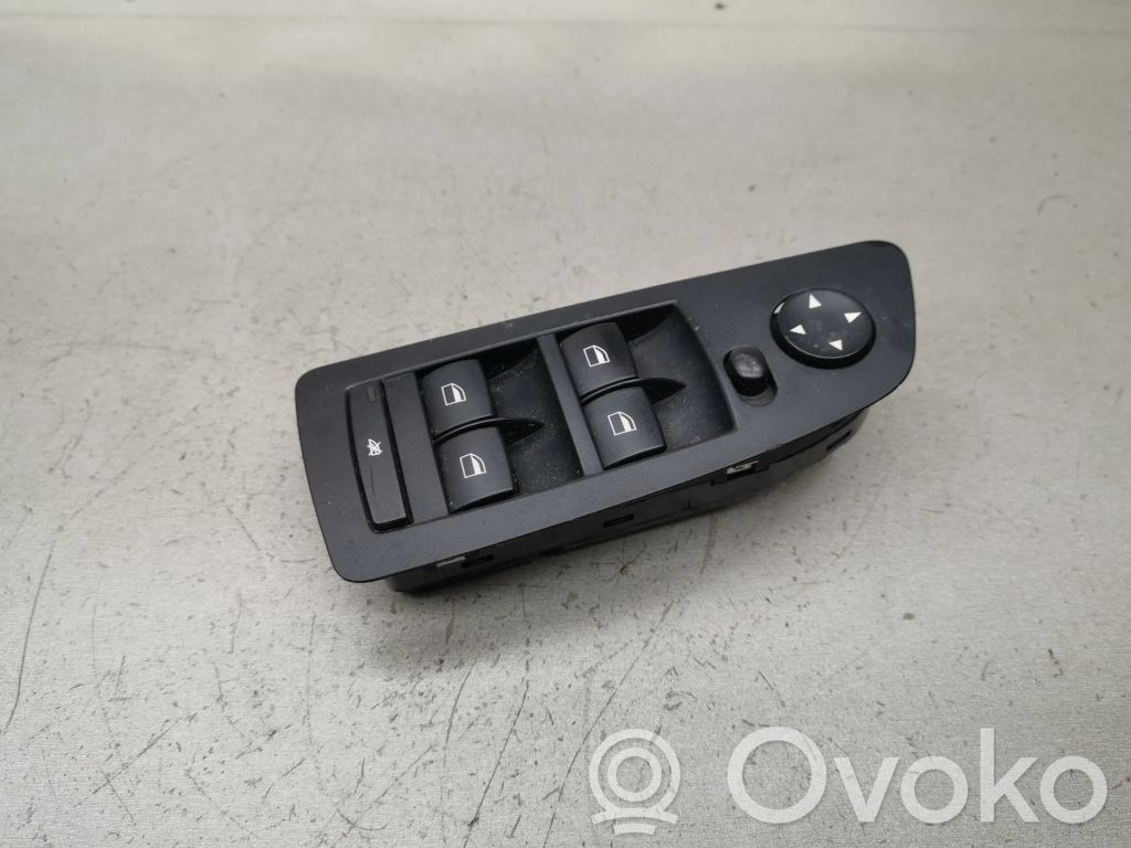 BMW 1 E81 E87 Electric window control switch 