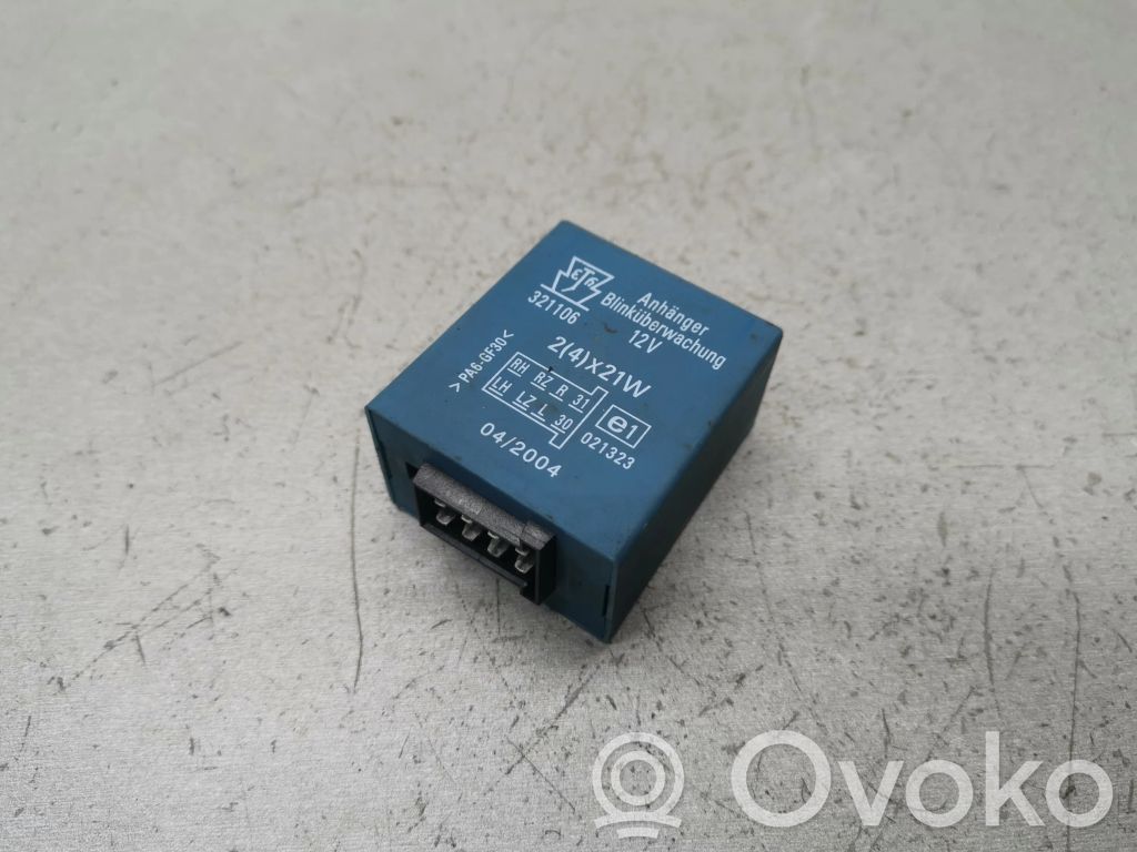 Volvo S40, V40 Tow bar trailer control unit/module 