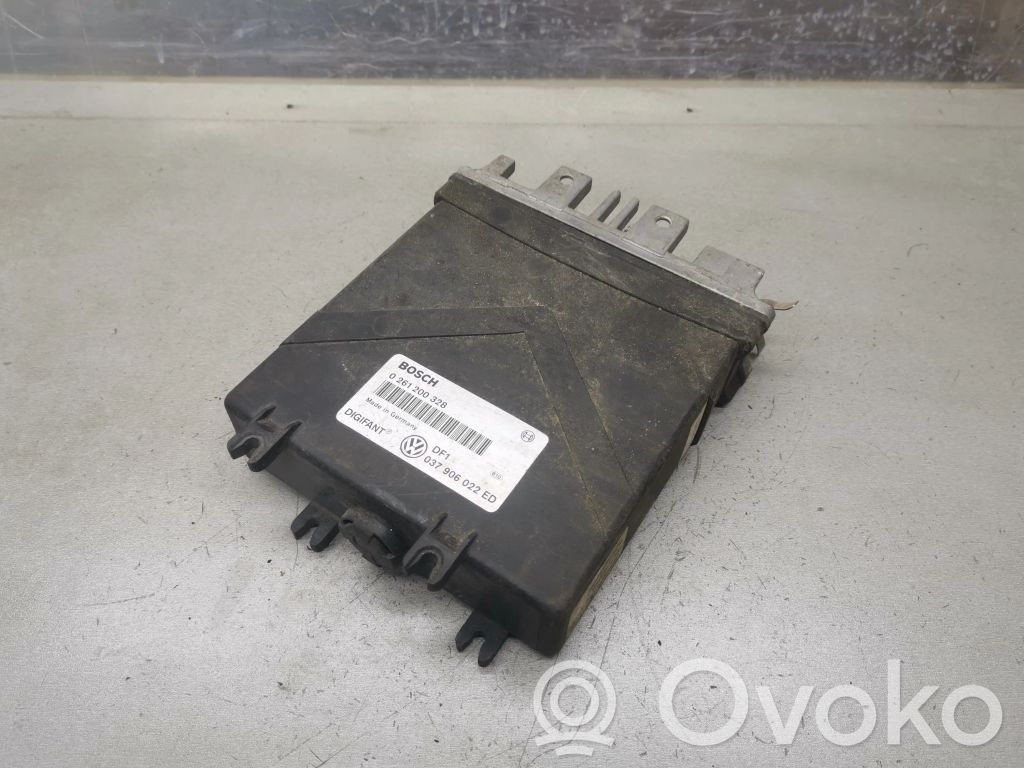 Volkswagen PASSAT B3 Engine control unit/module 