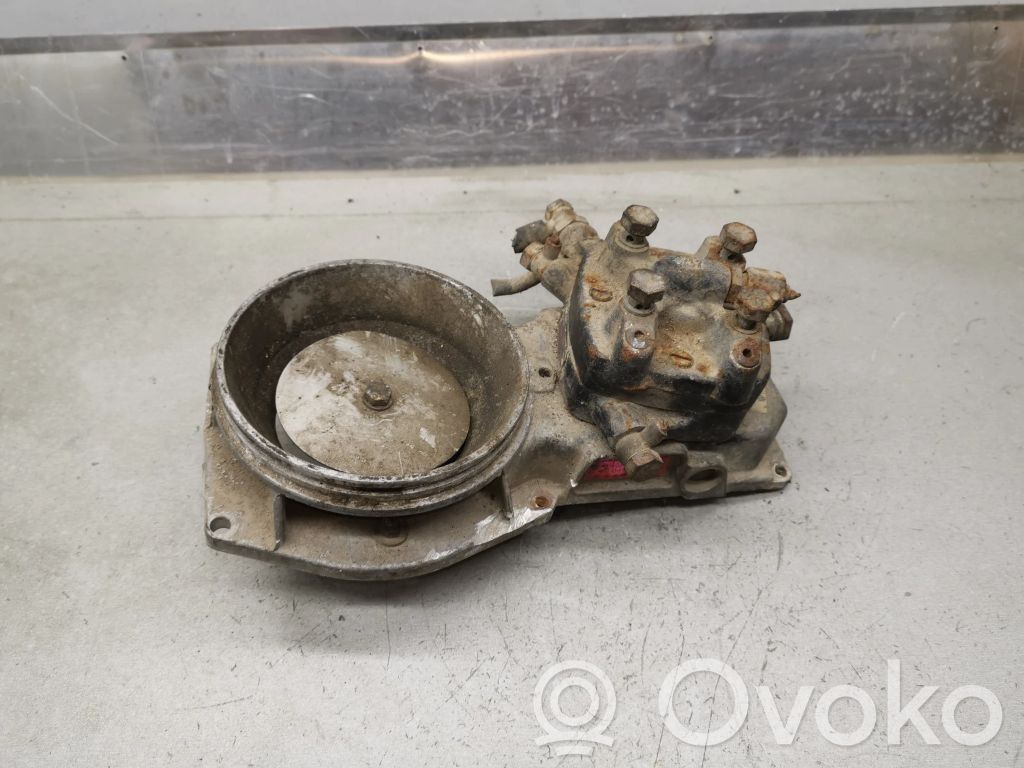 Volkswagen Golf I Fuel splitter 