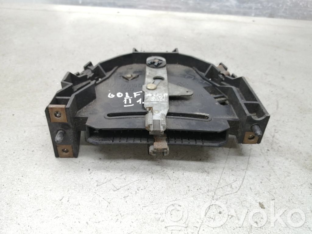 Volkswagen Golf II Panel klimatyzacji 