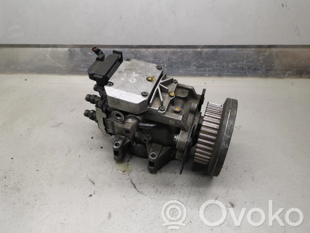 Audi A6 S6 C5 4B Pompa wtryskowa wysokiego ciśnienia 