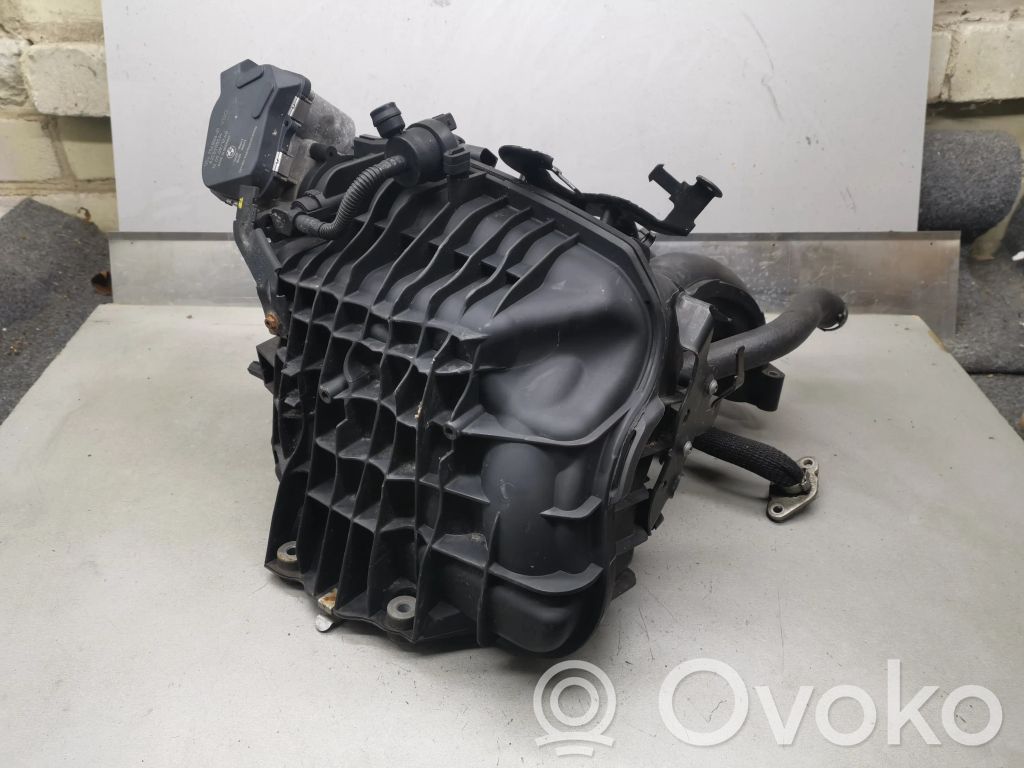 BMW 1 E81 E87 Collettore di aspirazione 
