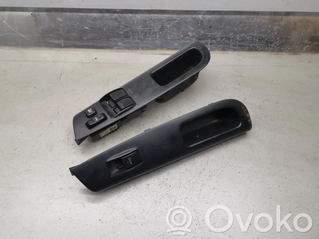 Toyota Corolla E120 E130 Electric window control switch 