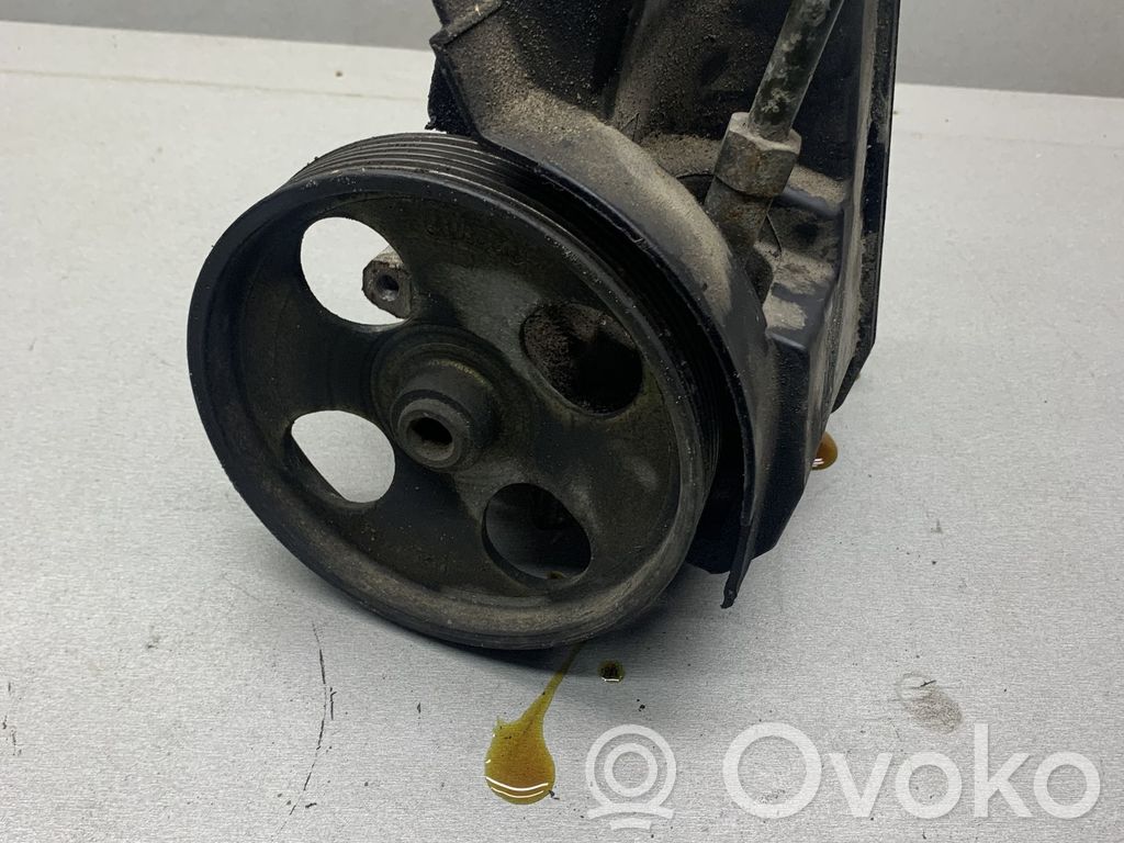 Citroen Xsara Picasso Pompa servosterzo 