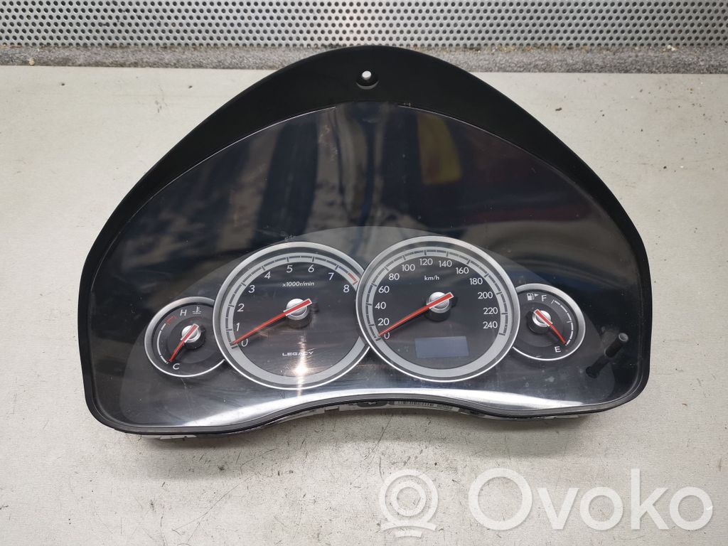 Subaru Legacy Speedometer (instrument cluster) 