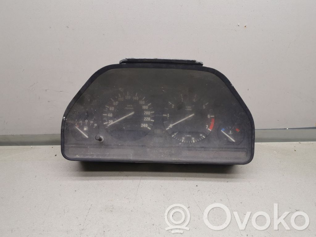 Speedometer (instrument cluster)   1391726