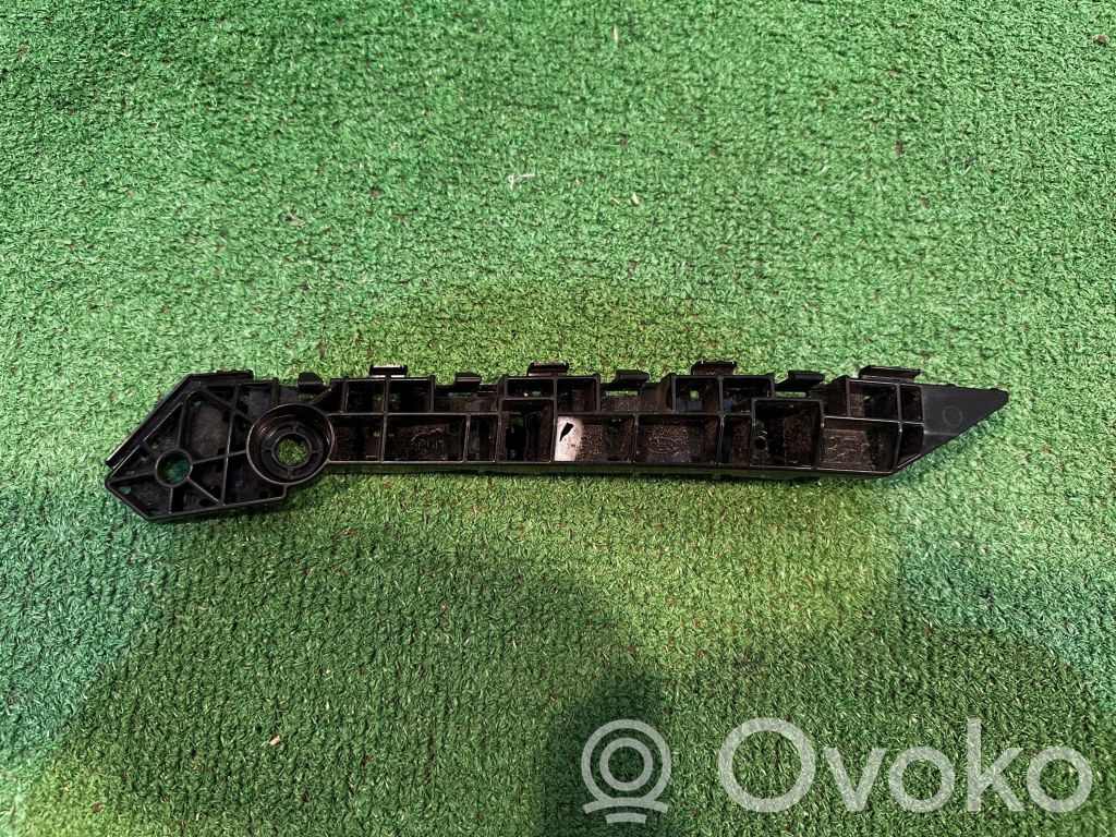 Subaru Outback (BS) Front bumper mounting bracket 