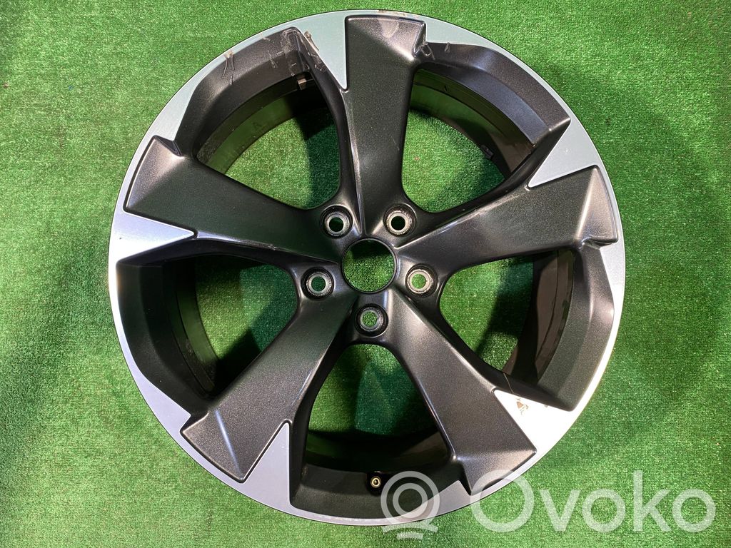 Seat Leon IV R18-alumiinivanne 