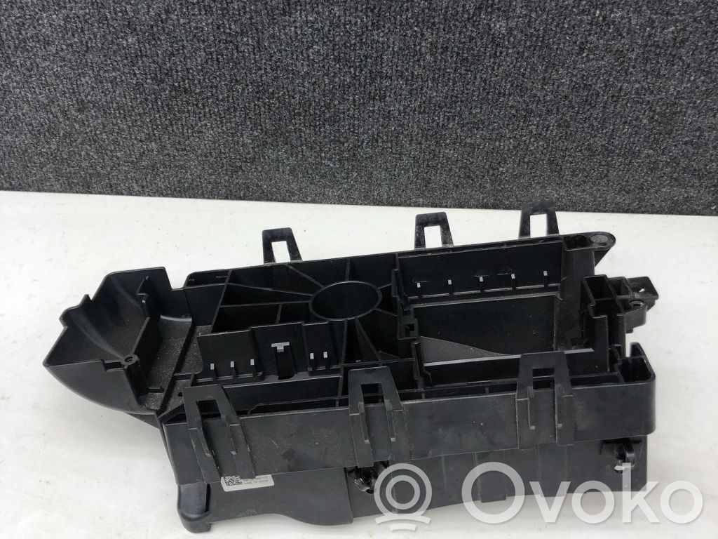 Opel Insignia A Batteriehalterung 