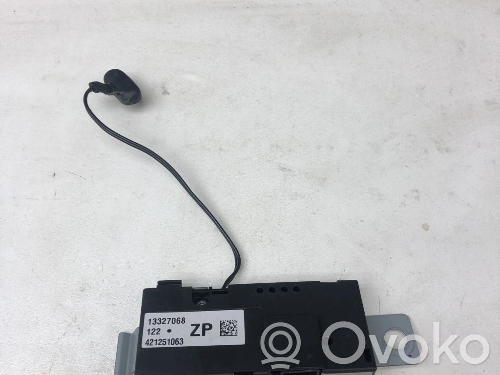 Opel Insignia A Pystyantennivahvistin 