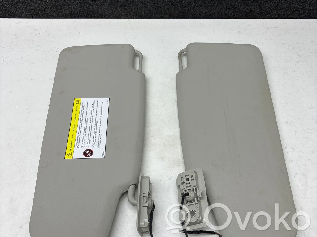 Volvo V40 Sun visor 