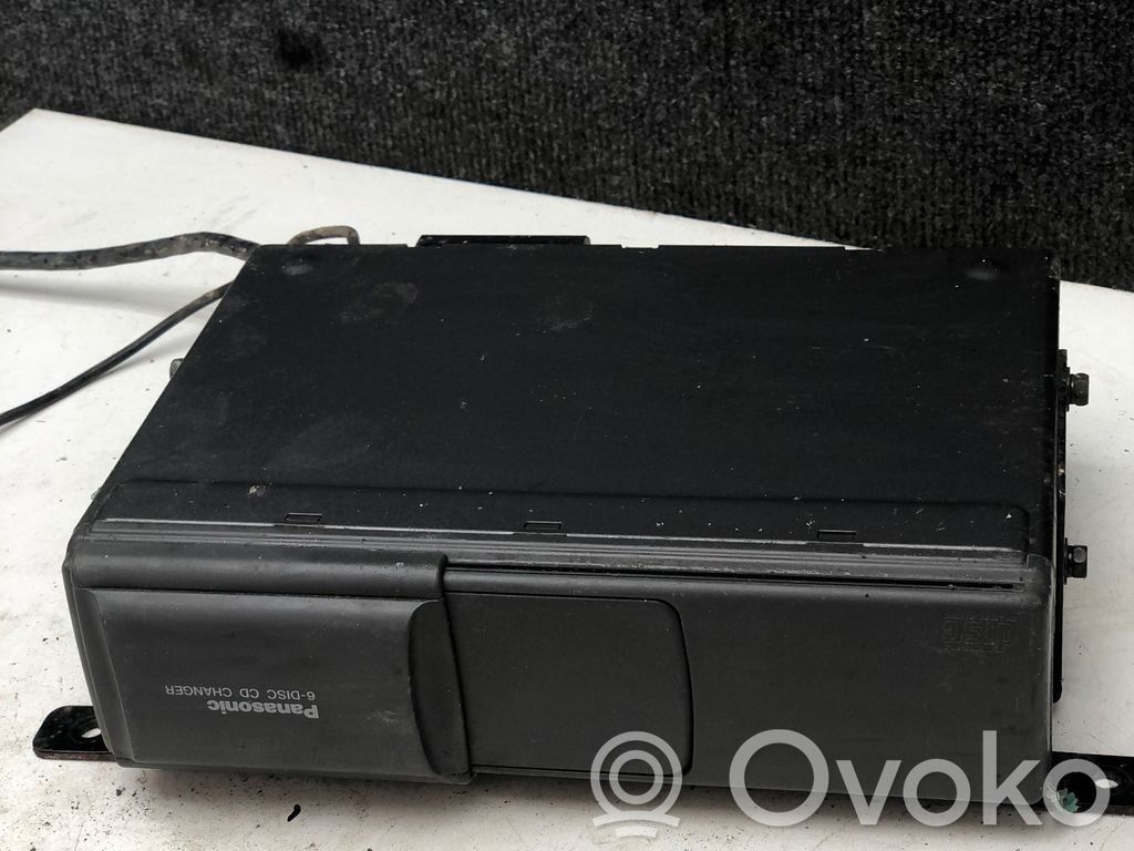 Mazda Premacy CD/DVD keitiklis 