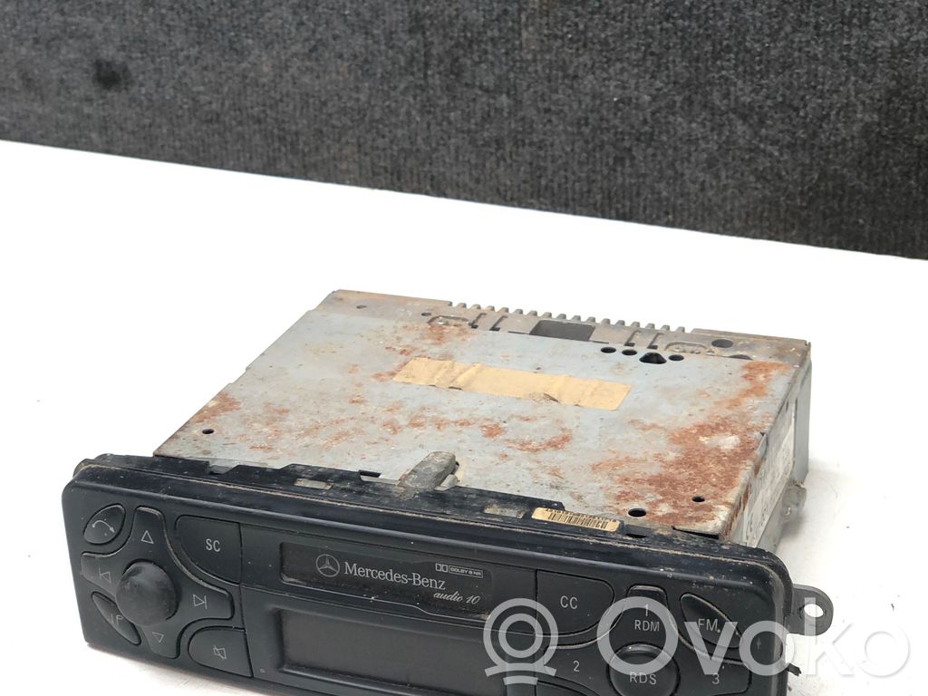 Mercedes-Benz C W203 Panel / Radioodtwarzacz CD/DVD/GPS 