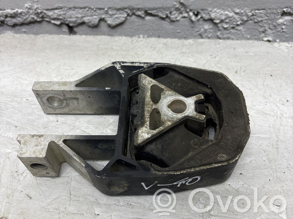 Engine mount bracket   AV616P082AC