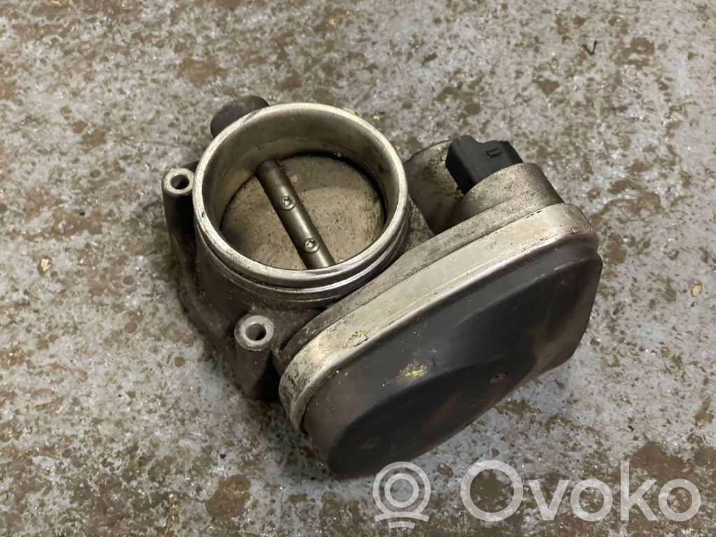 Throttle valve   1439224,030102,408238422003