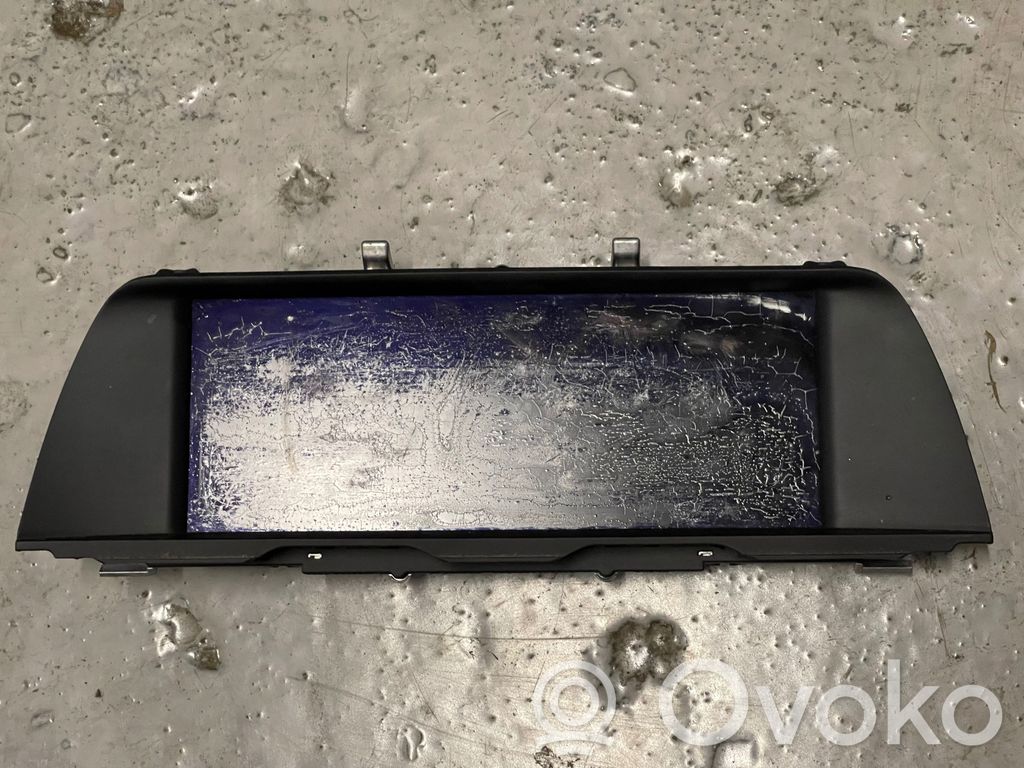 BMW 5 F10 F11 Screen/display/small screen 