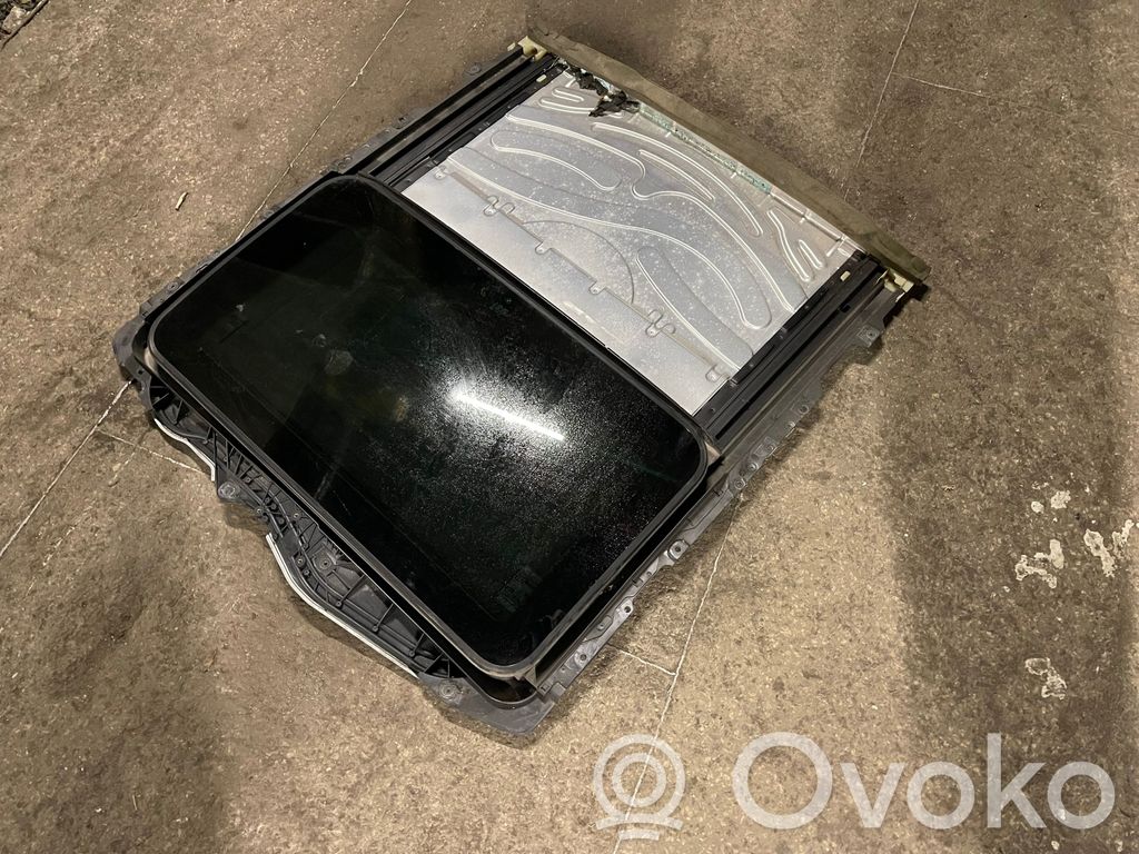 BMW 3 E90 E91 Lūkas komplekts 
