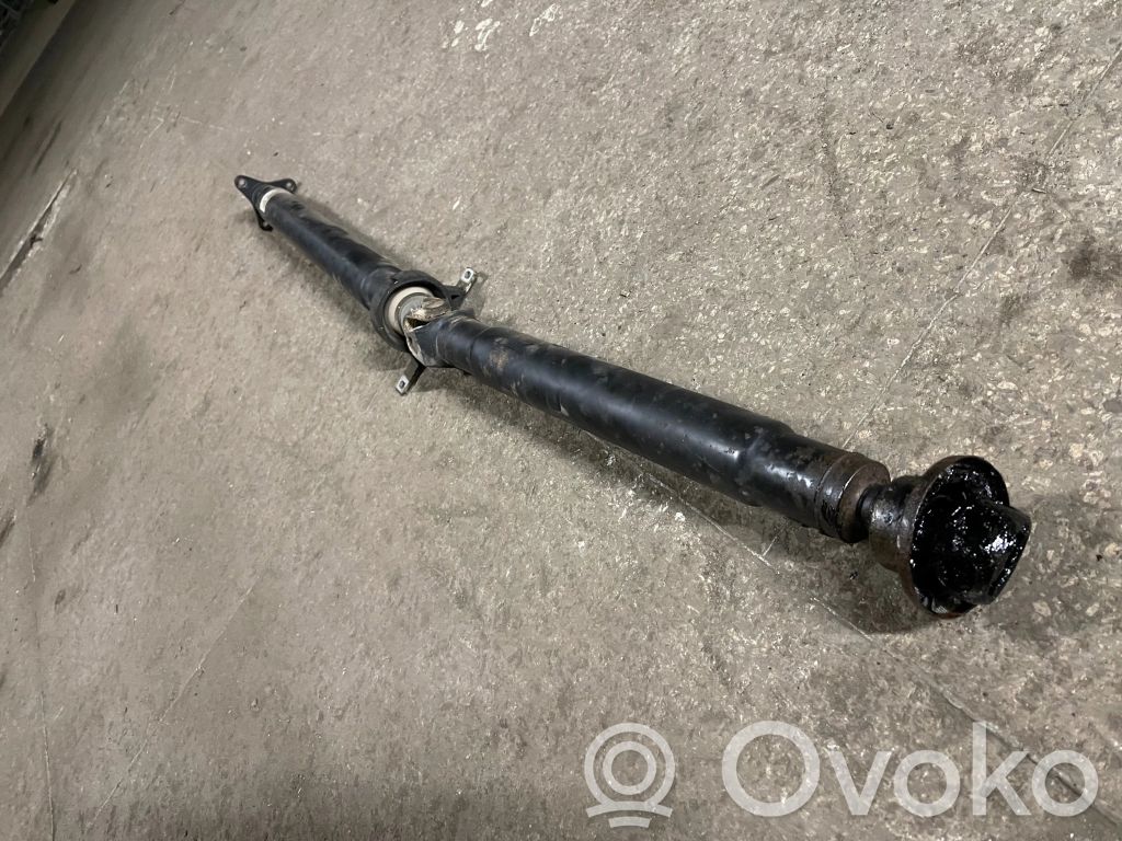 BMW 7 E65 E66 Kardanas komplekte 