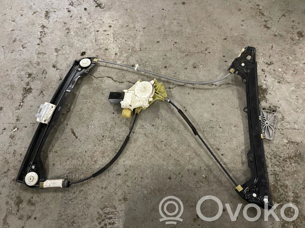 BMW 3 E92 E93 Front door window regulator with motor 