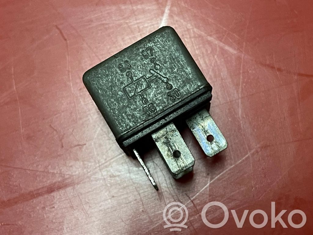 Other relay   0332014406,123CA