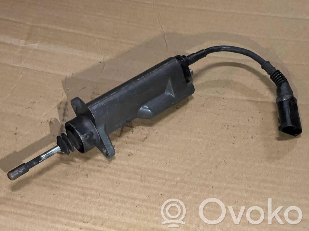 BMW M3 Główny cylinder sprzęgła 