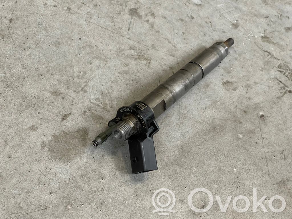 Injecteur de carburant   7797877