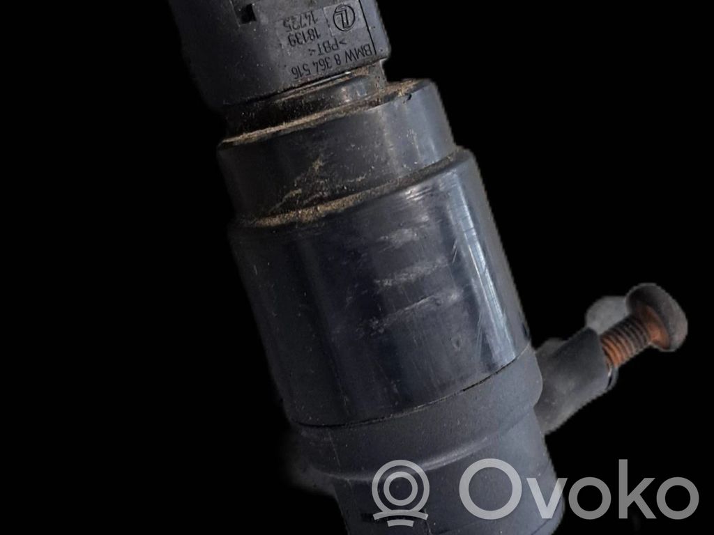 Windscreen/windshield washer pump   8364516