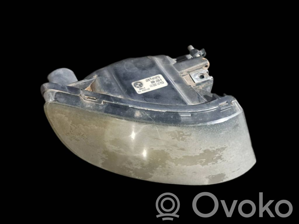 Miglas lukturis priekšā   6937466