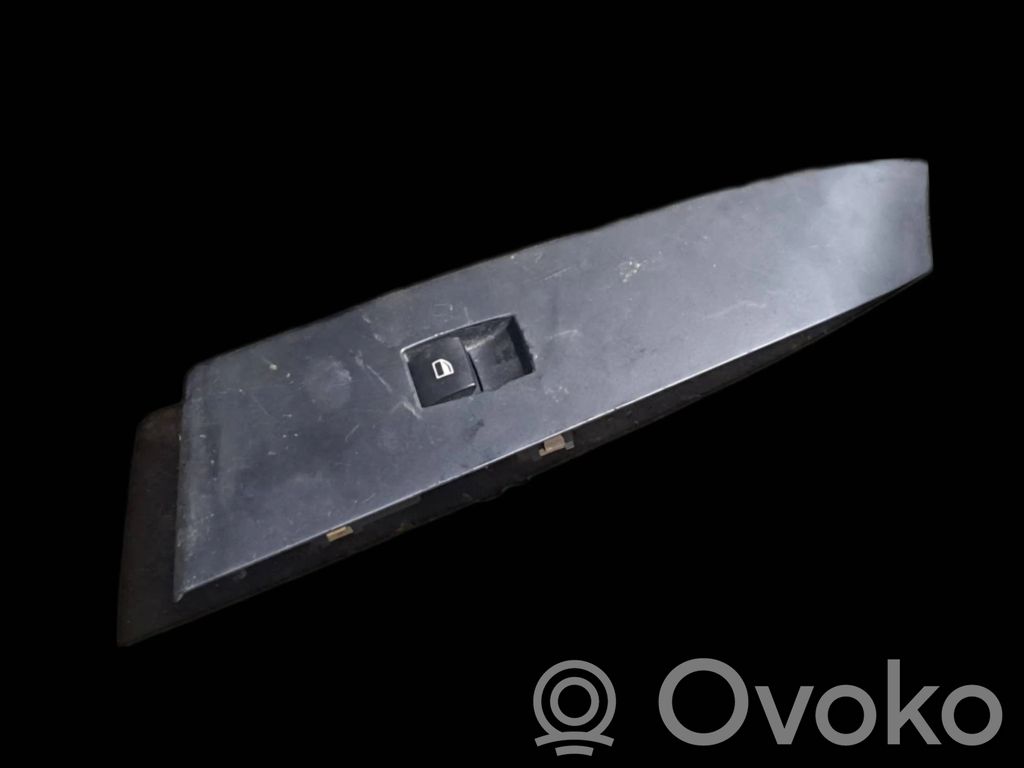 BMW 5 E60 E61 Electric window control switch 