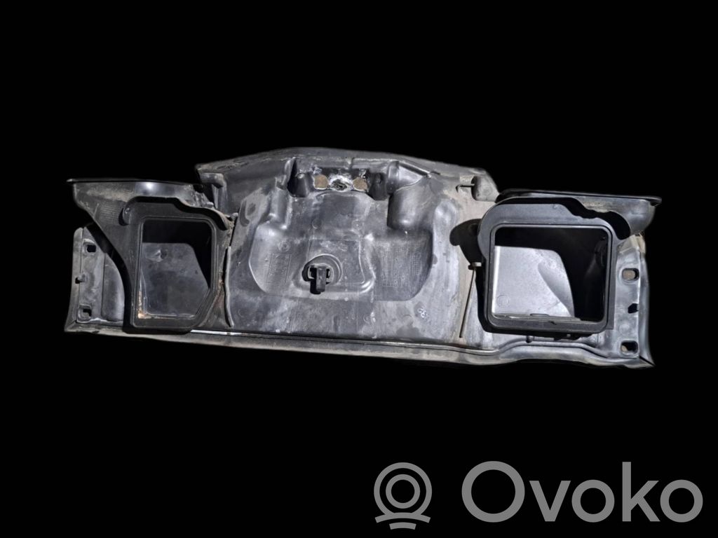 BMW 5 E60 E61 Conduit d'air (cabine) 