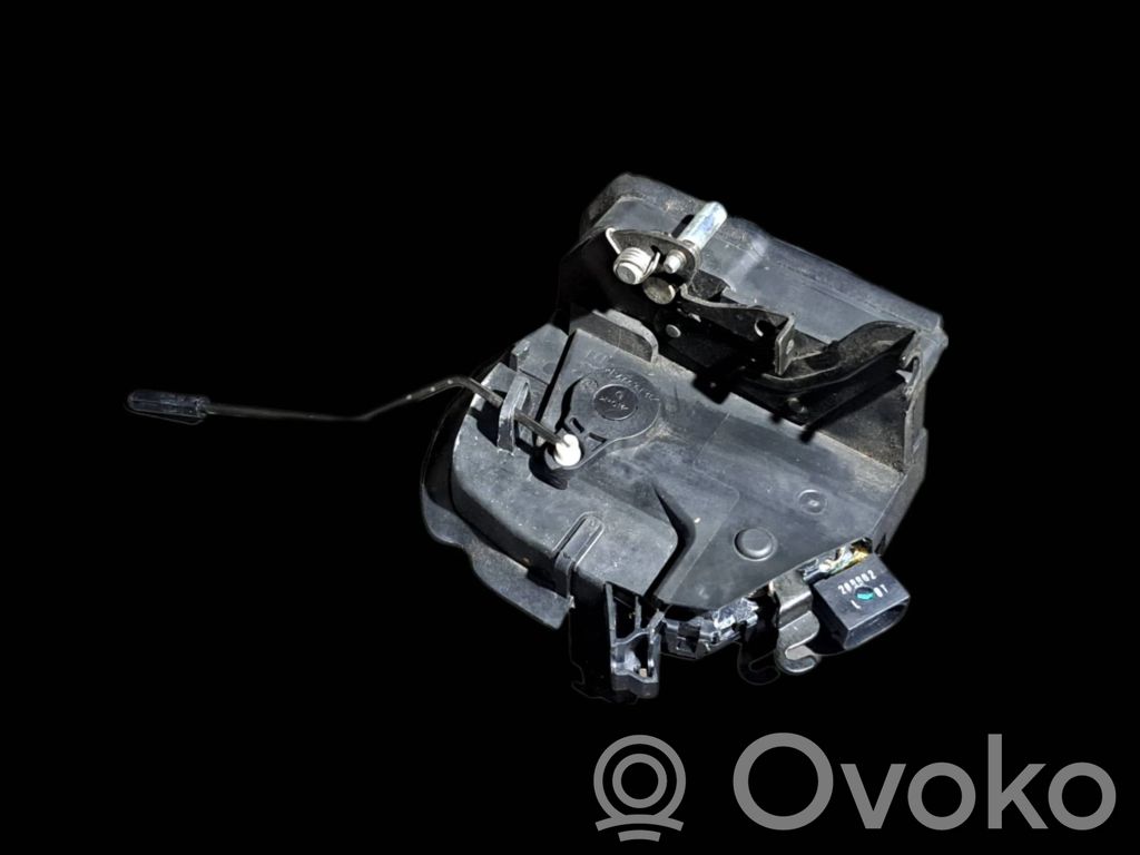 BMW 3 E46 Etuoven lukko 