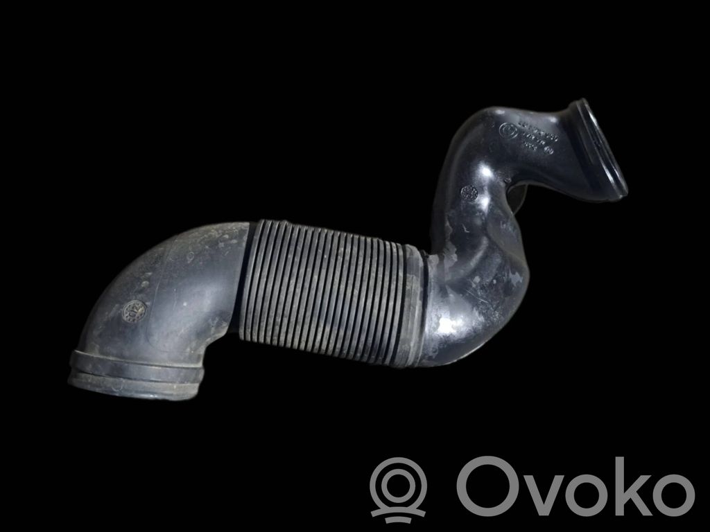 BMW 3 E90 E91 Air intake duct part 