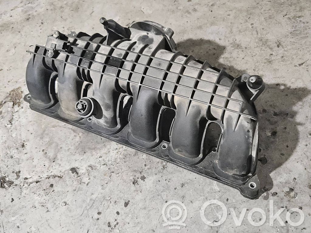 BMW 3 E92 E93 Intake manifold 
