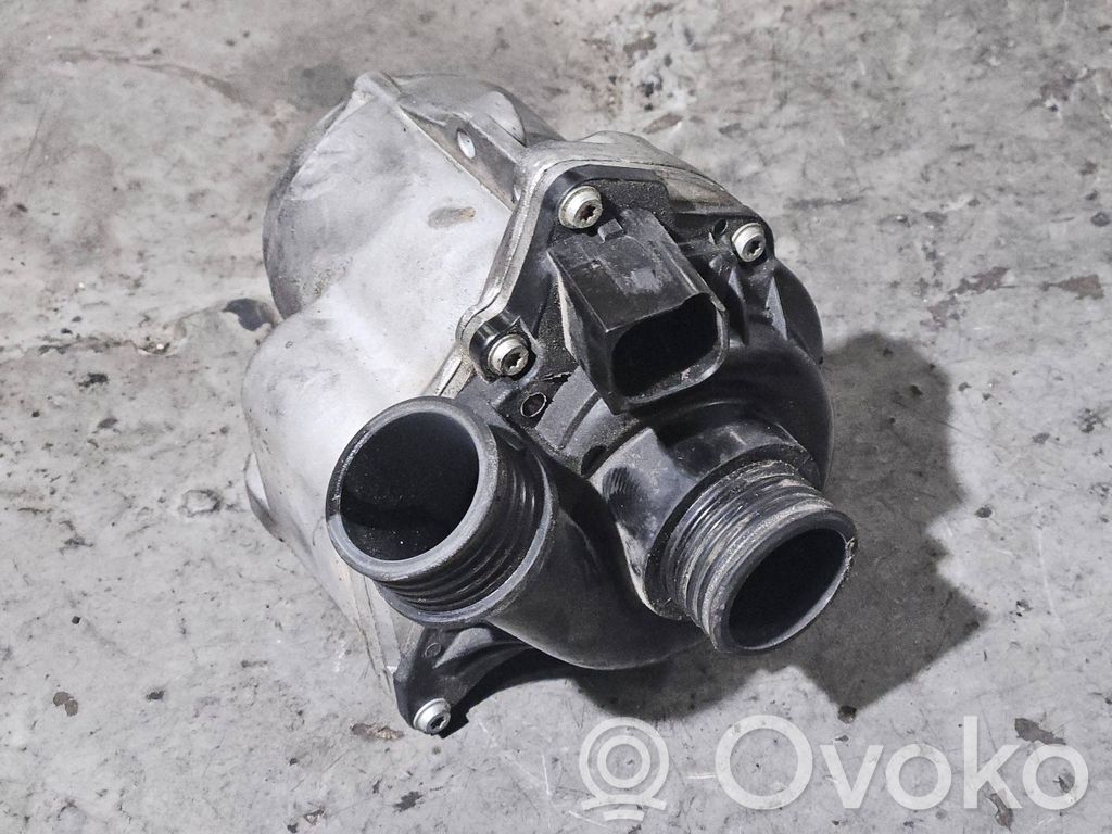 BMW 3 E92 E93 Water pump 