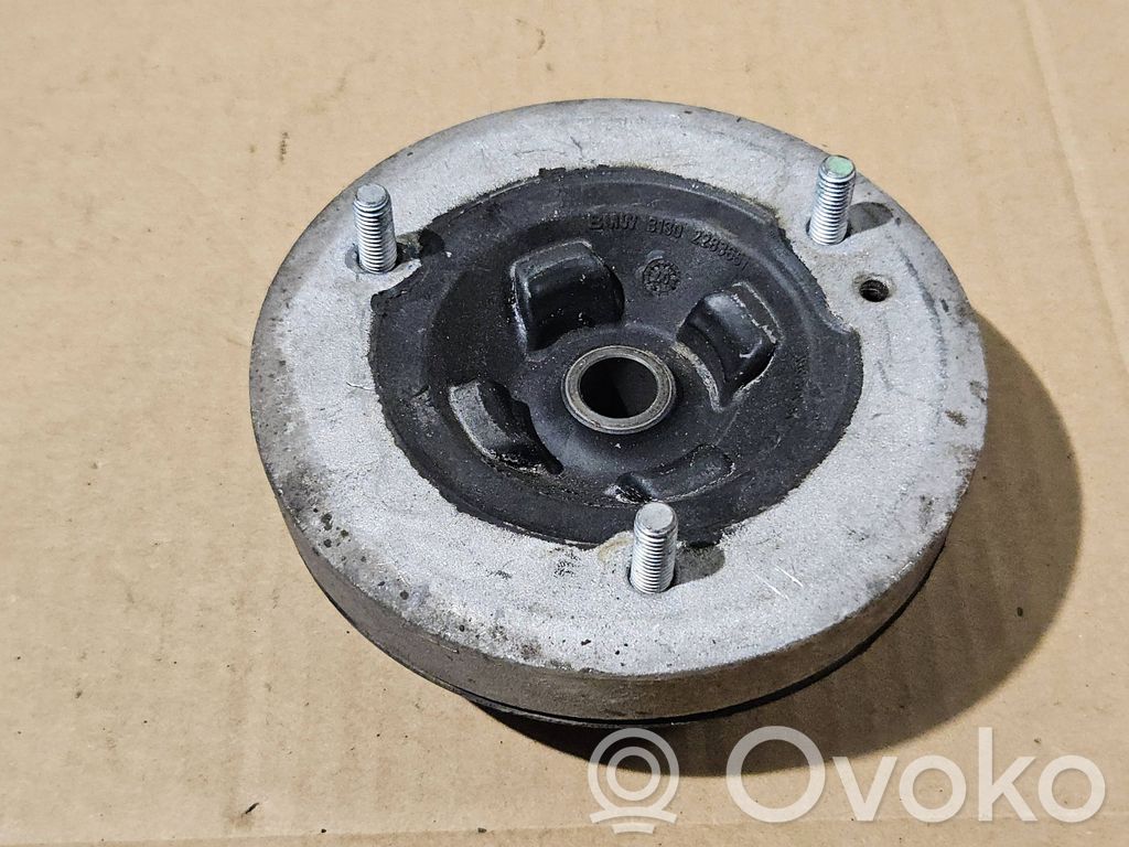 Coil spring mount   2283651