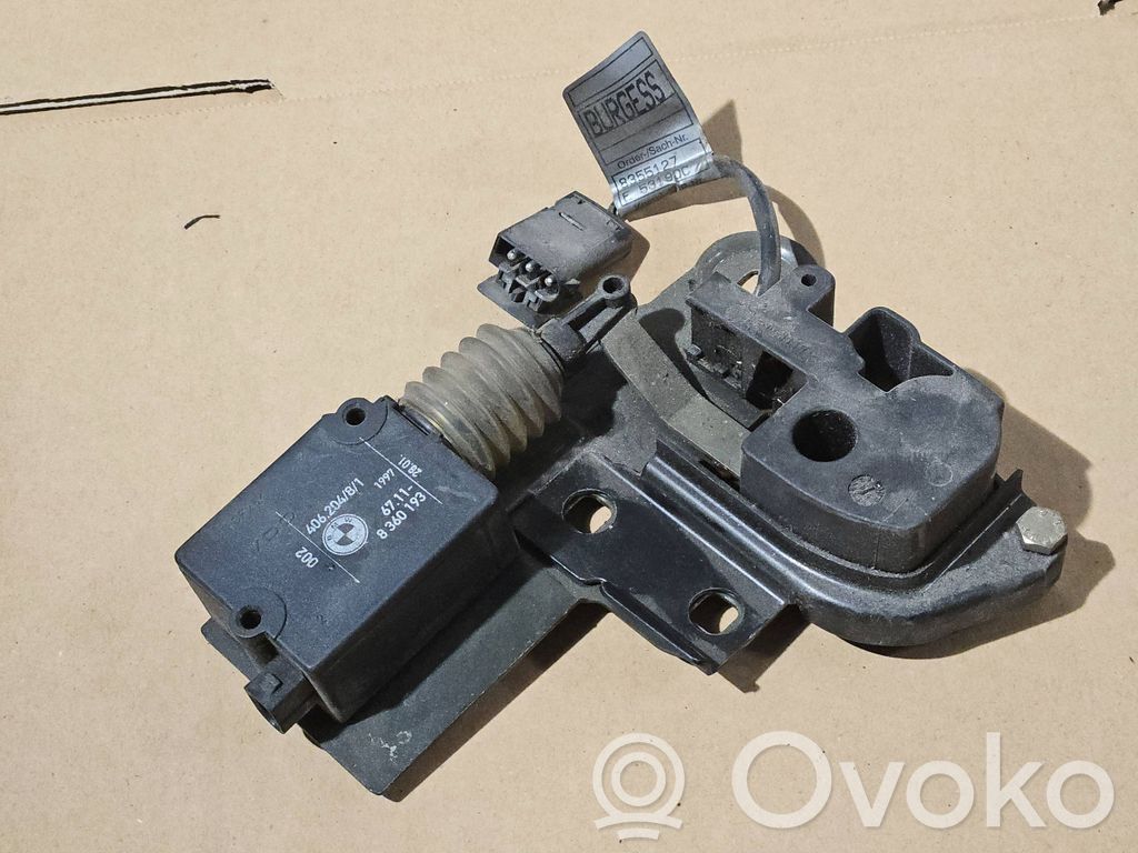 BMW 5 E39 Tailgate window lock/catch/latch 