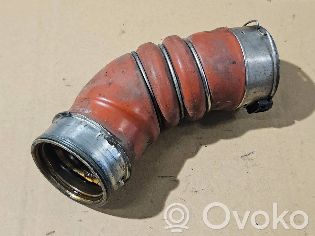 Intercooler hose/pipe   7799873,1279410