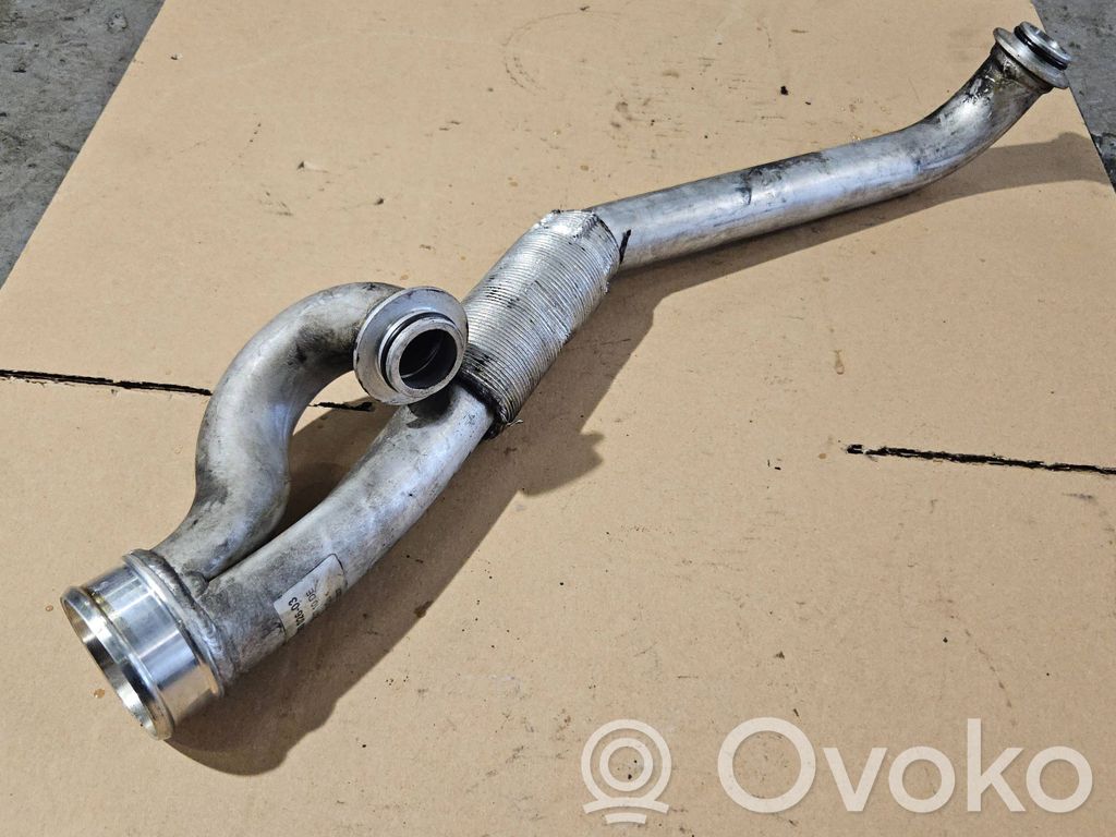 BMW 5 E60 E61 Interkūlera šļūtene (-es) / caurule (-es) 