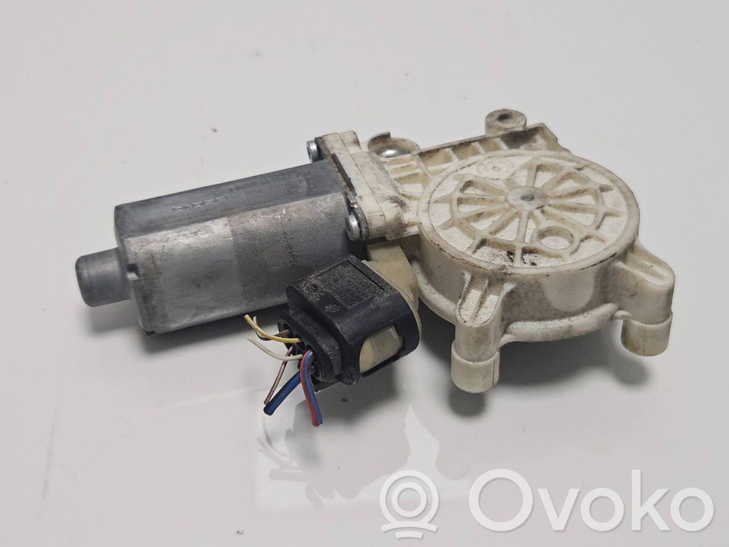 Front door window regulator motor   6981141,997749100
